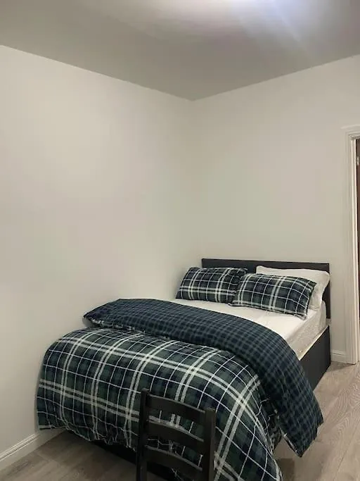 One Bedroom Apartment In Cardiff City Centre