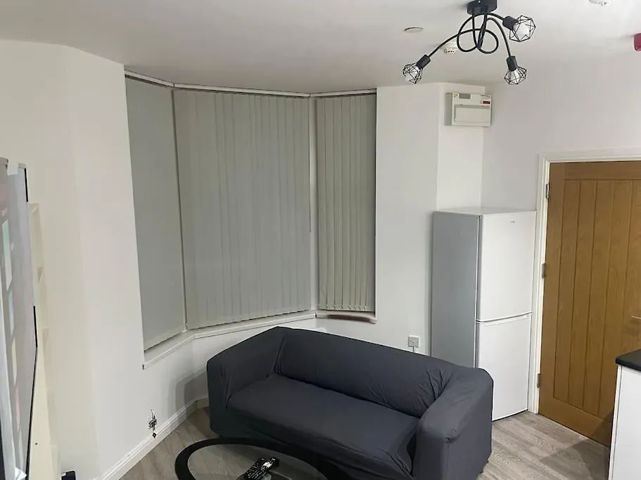 One Bedroom Apartment In Cardiff City Centre United Kingdom